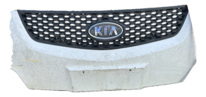 2006-2009 Kia Rio White Grille (Used OEM)