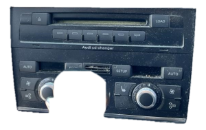 2007-2009 Audi Q7 Front Climate Control Unit (Used OEM)