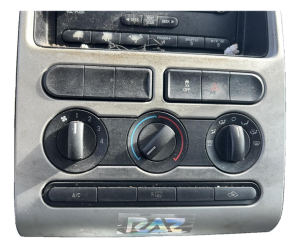 2007-2010 Ford Edge Manual Temperature Control Module with Heated Seats and Rear Wiper (Used OEM)