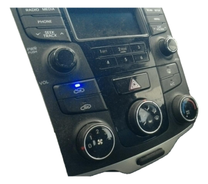 2014 Hyundai Sonata Manual Temperature Control Module (Used OEM)