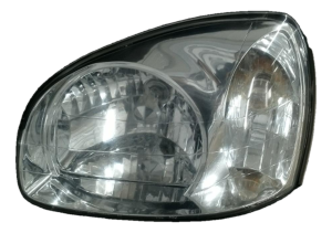 2004-2006 Hyundai Santa Fe Headlight Assembly - Left (Driver) (Used OEM)