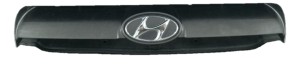 2005-2006 Hyundai Santa Fe Upper Grille (Used OEM)
