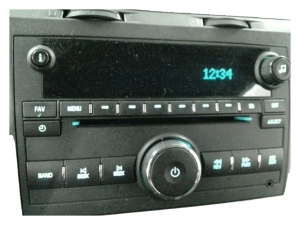 2011 GMC Acadia AM/FM CD MP3 Radio Receiver with USB (Used OEM)