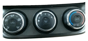 2013-2018 Toyota RAV4 Manual Temperature Control with Heated Seats and Wiper De-Icer (Used OEM)