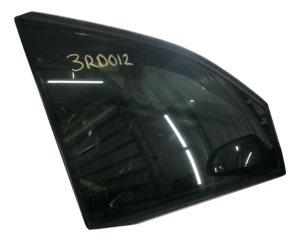 2002-2007 Saturn Vue Door Glass - Front, Right (Passenger) (Used OEM)