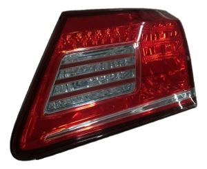 2010-2012 Lexus ES350 Tail Light - Right (Passenger) (Used OEM)