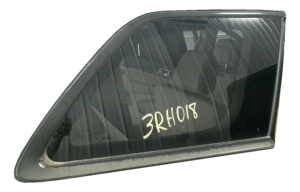 2016-2019 Jeep Grand Cherokee Chrome Quarter Glass with Chrome Trim - Right (Passenger) (Used OEM)