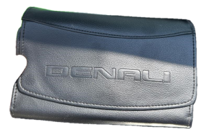 2020 GMC Sierra 2500 HD Denali Owners Manual with Case (Used OEM)