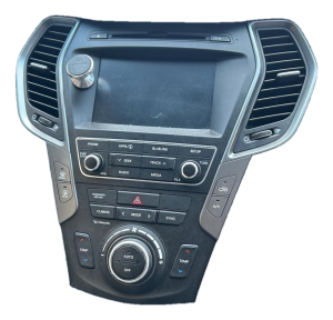 2017-2018 Hyundai Santa Fe Sport CD Player Display Radio (Used OEM)
