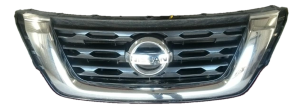2017-2020 Nissan Pathfinder Black Grille (Used OEM)