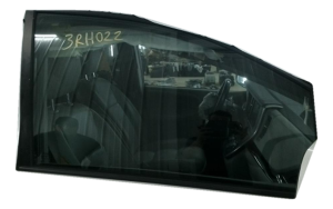 2011-2020 Toyota Sienna Door Glass - Front, Right (Passenger) (Used OEM)
