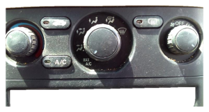 2003-2008 Honda Pilot Black Front Manual Temperature Control Module (Used OEM)
