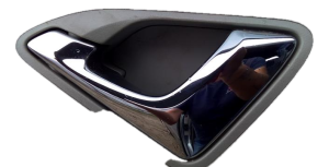 2005-2010 Honda Odyssey Chrome Chrome Interior Door Handle - Left (Driver) (Used OEM)