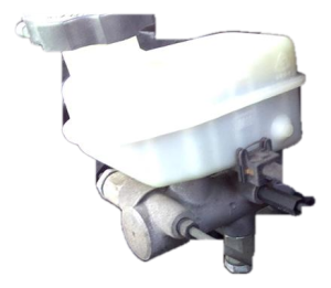 2003-2006 Kia Sorento Brake Master Cylinder without ABS (Used OEM)