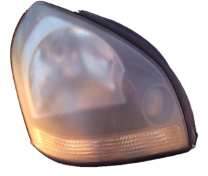 2005-2008 Hyundai Tucson Headlight Assembly - Right (Passenger) (Used OEM)