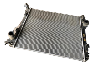 2017-2022 Nissan Rogue Sport Radiator (Used OEM)