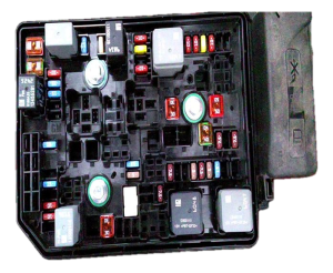 2017 Chevrolet Cruze Engine Compartment Fuse Box (Used OEM)