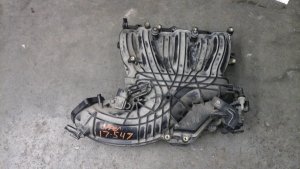 2006-2008 Hyundai Azera Upper Engine Intake Manifold Surge Tank (Used OEM)