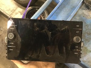 2018-2024 VOLKSWAGEN ATLAS 8-Inch Touchscreen Navigation Display (Used OEM)