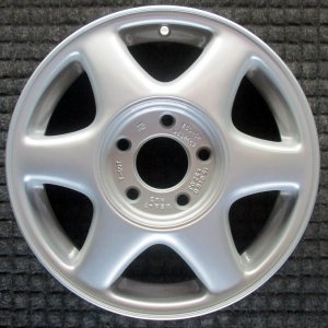 2001-2002 Oldsmobile Silhouette Silver Wheel (Remanufactured OEM)