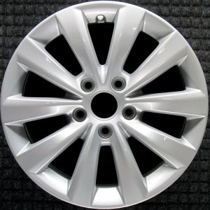 2012-2019 Volkswagen Beetle Silver 10-Spoke Silver Painted Alloy Wheel (Remanufactured OEM)
