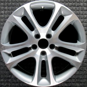 2007-2012 Volvo C30 Silver Wheel (Remanufactured OEM)