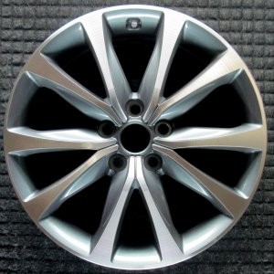 2015-2017 Hyundai Azera Black 18-Inch 10-Spoke Alloy Wheel (Remanufactured OEM)