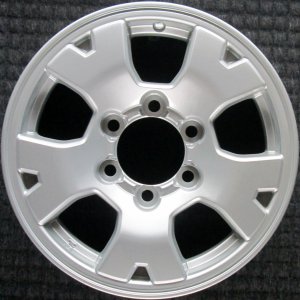 2007-2014 Toyota FJ Cruiser Silver 17-Inch 5-Spoke Silver Painted Alloy Wheel (Remanufactured OEM)