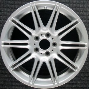 2005-2006 BMW 330xi Silver Wheel - Front (Remanufactured OEM)