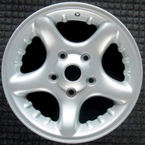 2003-2005 Dodge Ram 1500 Silver Wheel (Remanufactured OEM)