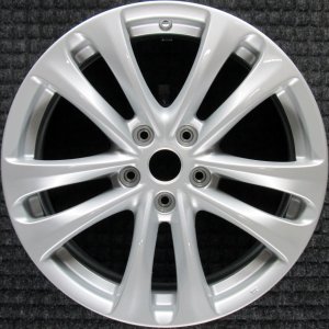 2009-2012 INFINITI FX35 Silver 18x8 10-Spoke Alloy Wheel (Remanufactured OEM)