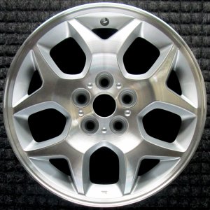 2004-2006 GMC Yukon XL 1500 Silver Wheel (Remanufactured OEM)