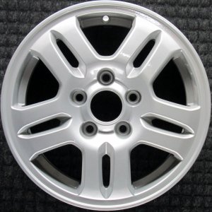 2002-2004 Honda CR-V Silver 10-Spoke Silver Painted Alloy Wheel (Remanufactured OEM)