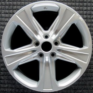 2010-2011 Ford Mustang Silver 18x8 5-Spoke Flat Spoke Silver Painted Alloy Wheel (Remanufactured OEM)