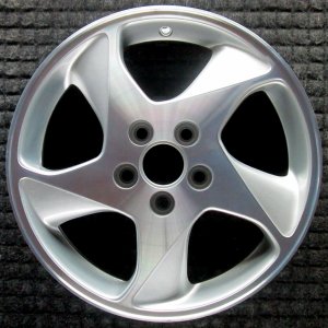 2002-2007 Ford Taurus Silver Wheel (Remanufactured OEM)