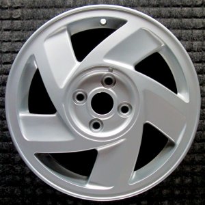 1991-1996 Mercury Tracer Silver Wheel (Remanufactured OEM)
