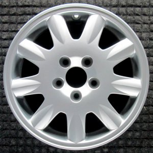 2001-2007 Volvo C70 Silver Wheel (Remanufactured OEM)