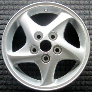 1999-2003 Mitsubishi Galant Silver Wheel (Remanufactured OEM)
