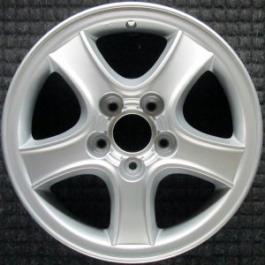2001-2004 Hyundai Santa Fe Silver 16x6.5 5-Spoke Alloy Wheel (Remanufactured OEM)