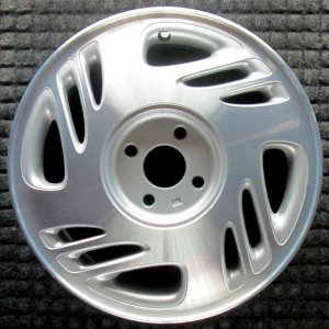 1999-2002 Saturn SL Silver Wheel (Remanufactured OEM)