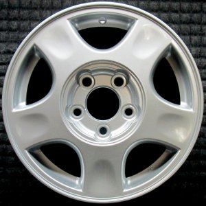 2000-2002 Chevrolet Malibu Black 17x7.5 5-Spoke Silver Alloy Wheel (Remanufactured OEM)