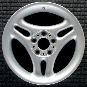 1998-1999 BMW 323is Silver Wheel (Remanufactured OEM)