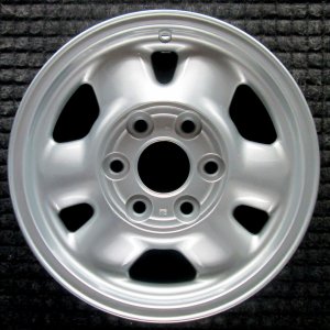 2003-2008 GMC Savana 1500 Silver 16x7 5-Spoke Painted Aluminum Wheel (Remanufactured OEM)
