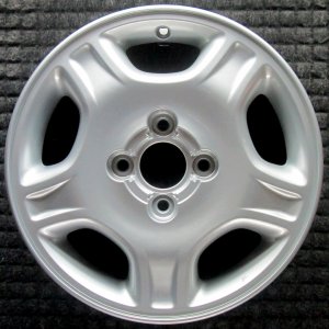 1999-2001 Nissan Altima Silver Wheel (Remanufactured OEM)