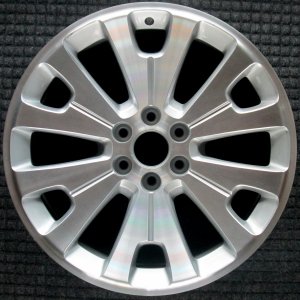 2015-2020 GMC Yukon Silver Wheel (Remanufactured OEM)