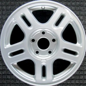 2004-2007 Ford Freestar Silver Wheel (Remanufactured OEM)