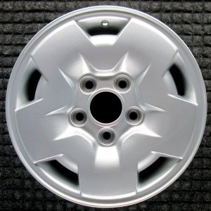 1994-2004 GMC S15 Silver Wheel (Remanufactured OEM)