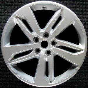 2015-2020 GMC Yukon Silver Wheel (Remanufactured OEM)