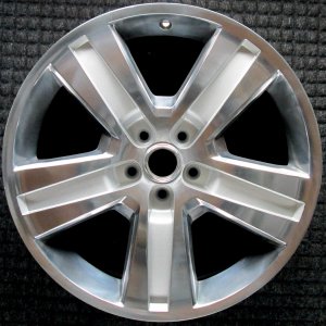 2011-2012 Jeep Liberty Silver 20x7.5 Painted Silver Aluminum Wheel (Remanufactured OEM)