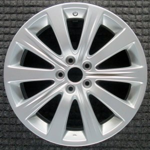  Subaru Impreza wrx Silver Wheel (Remanufactured OEM)